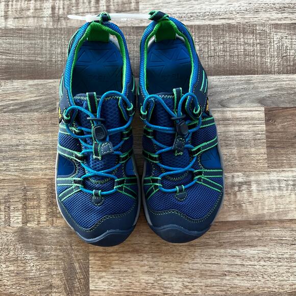 NWOT Teva sandals - Picture 1 of 8